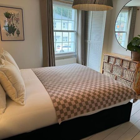 Spring Crescent Cottage In Rye Bagian luar foto